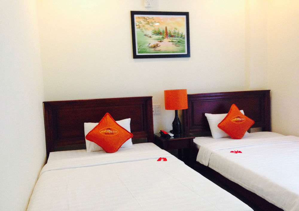 Golden Star Hotel Hue Exteriér fotografie
